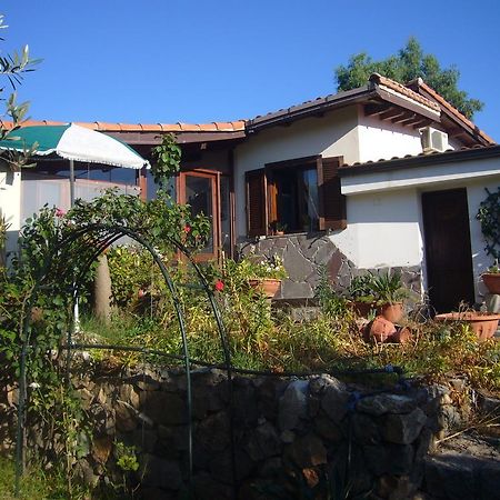 Su Trabi B&B Fluminimaggiore Exterior photo