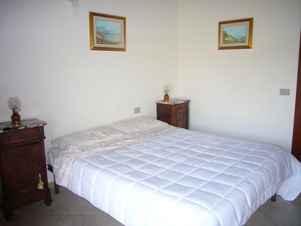 Su Trabi B&B Fluminimaggiore Room photo